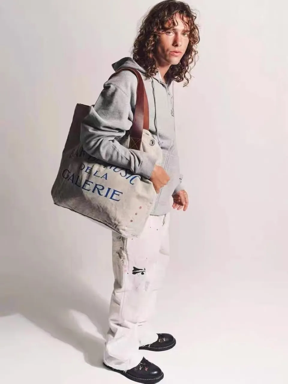 660#Gallery Dept new hand-painted splash-ink mud-dyed distressed style overalls logging pants washed off-white spliced ​​micro-flared jeans beautiful trendy versatile casual pants off-white S~XL P270